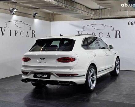 Бентли Бентайга, объемом двигателя 0 л и пробегом 44 тыс. км за 171999 $, фото 9 на Automoto.ua