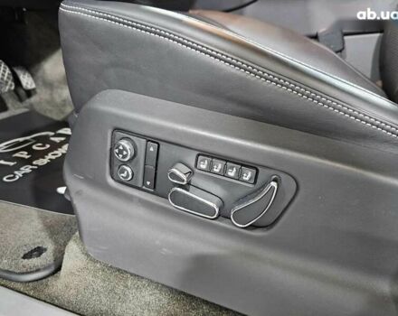 Бентли Бентайга, объемом двигателя 0 л и пробегом 44 тыс. км за 171999 $, фото 22 на Automoto.ua