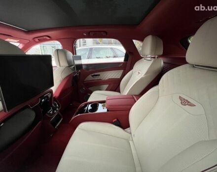 Бентли Бентайга 2022 в Киеве на Automoto.ua Бентли Бентайга, объемом двигателя 4 л и пробегом 0 тыс. км за 322128 $, фото 39 на Automoto.ua