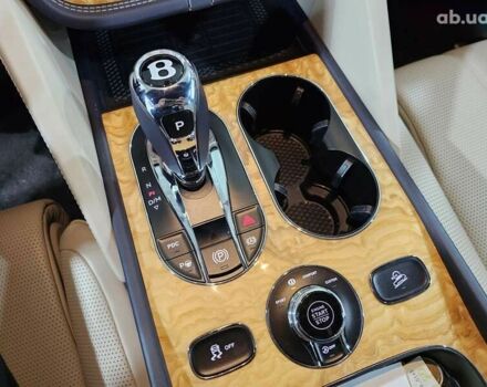 Бентли Бентайга, объемом двигателя 4 л и пробегом 8 тыс. км за 209999 $, фото 25 на Automoto.ua