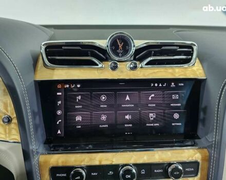 Бентли Бентайга, объемом двигателя 4 л и пробегом 8 тыс. км за 209999 $, фото 27 на Automoto.ua