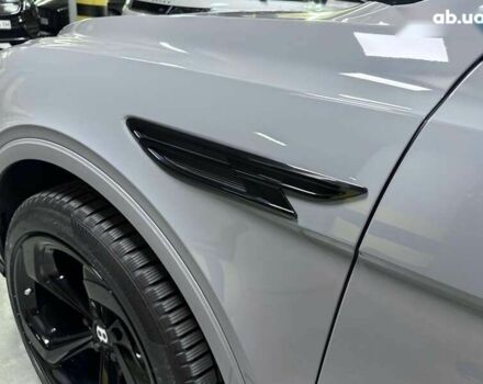 Бентлі Бентайга, об'ємом двигуна 4 л та пробігом 25 тис. км за 199500 $, фото 24 на Automoto.ua