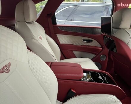 Бентли Бентайга 2022 в Киеве на Automoto.ua Бентли Бентайга, объемом двигателя 4 л и пробегом 0 тыс. км за 322128 $, фото 40 на Automoto.ua