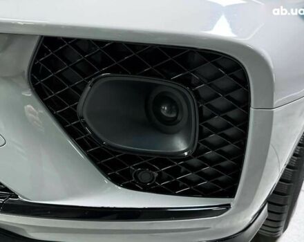 Бентлі Бентайга, об'ємом двигуна 4 л та пробігом 25 тис. км за 199500 $, фото 23 на Automoto.ua