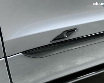 Бентлі Бентайга, об'ємом двигуна 4 л та пробігом 25 тис. км за 199500 $, фото 26 на Automoto.ua