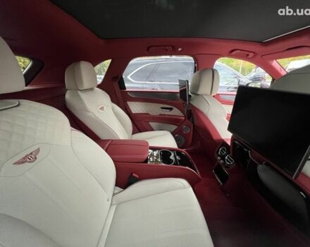 Бентли Бентайга 2022 в Киеве на Automoto.ua Бентли Бентайга, объемом двигателя 4 л и пробегом 0 тыс. км за 322128 $, фото 41 на Automoto.ua