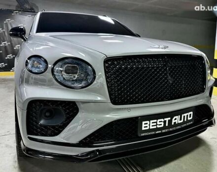 Бентлі Бентайга, об'ємом двигуна 4 л та пробігом 25 тис. км за 199500 $, фото 2 на Automoto.ua