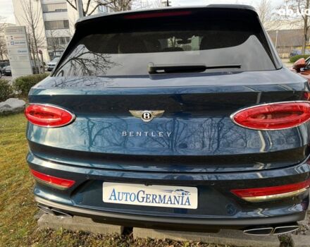 Бентлі Бентайга, об'ємом двигуна 4 л та пробігом 1 тис. км за 307456 $, фото 38 на Automoto.ua