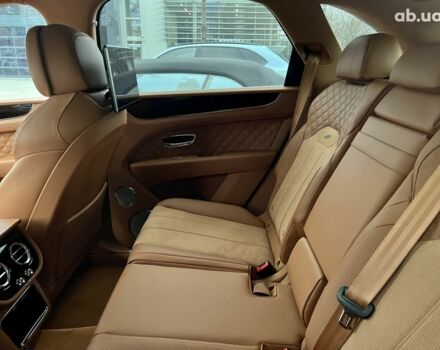 Бентли Бентайга 2023 в Киеве на Automoto.ua Бентли Бентайга, объемом двигателя 4 л и пробегом 1 тыс. км за 317128 $, фото 24 на Automoto.ua