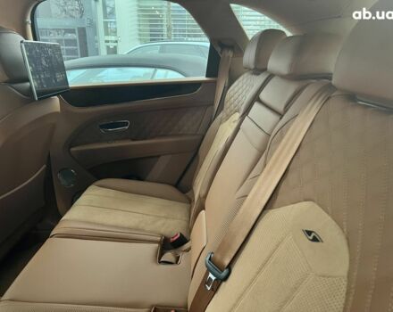 Бентли Бентайга 2023 в Киеве на Automoto.ua Бентли Бентайга, объемом двигателя 4 л и пробегом 1 тыс. км за 317128 $, фото 23 на Automoto.ua