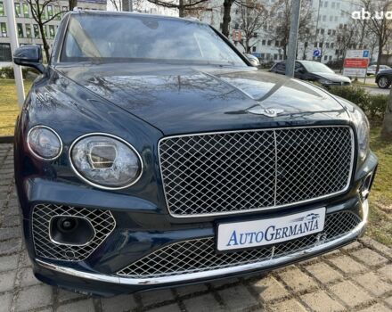 Бентлі Бентайга, об'ємом двигуна 4 л та пробігом 1 тис. км за 307456 $, фото 6 на Automoto.ua