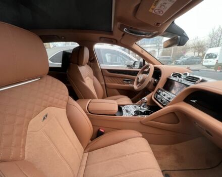 Бентли Бентайга 2023 в Киеве на Automoto.ua Бентли Бентайга, объемом двигателя 4 л и пробегом 1 тыс. км за 317128 $, фото 36 на Automoto.ua