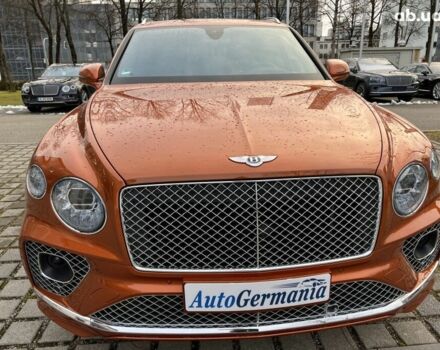 Бентли Бентайга, объемом двигателя 4 л и пробегом 3 тыс. км за 291175 $, фото 1 на Automoto.ua