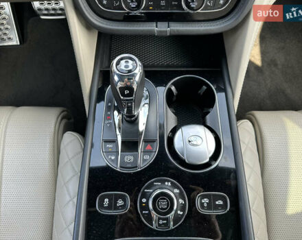 Сірий Бентлі Бентайга, об'ємом двигуна 5.95 л та пробігом 62 тис. км за 135000 $, фото 26 на Automoto.ua