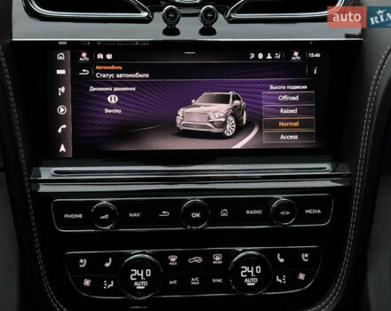 Сірий Бентлі Бентайга, об'ємом двигуна 4 л та пробігом 170 тис. км за 159900 $, фото 55 на Automoto.ua