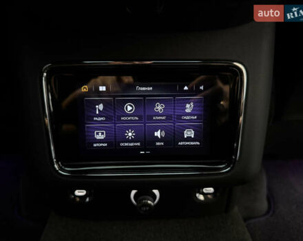 Сірий Бентлі Бентайга, об'ємом двигуна 4 л та пробігом 170 тис. км за 159900 $, фото 63 на Automoto.ua