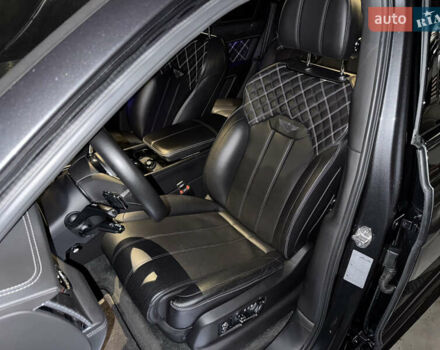 Сірий Бентлі Бентайга, об'ємом двигуна 4 л та пробігом 170 тис. км за 159900 $, фото 30 на Automoto.ua