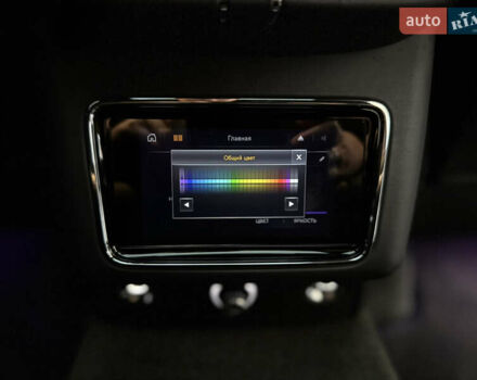 Сірий Бентлі Бентайга, об'ємом двигуна 4 л та пробігом 170 тис. км за 159900 $, фото 61 на Automoto.ua