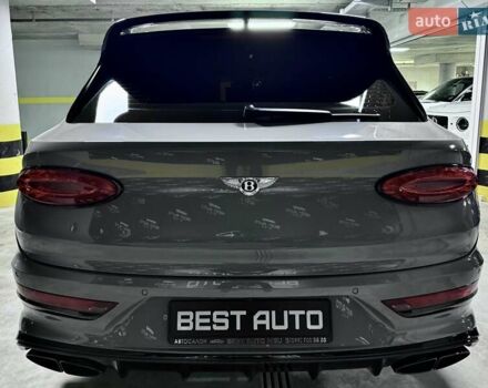 Серый Бентли Бентайга, объемом двигателя 4 л и пробегом 25 тыс. км за 197500 $, фото 12 на Automoto.ua