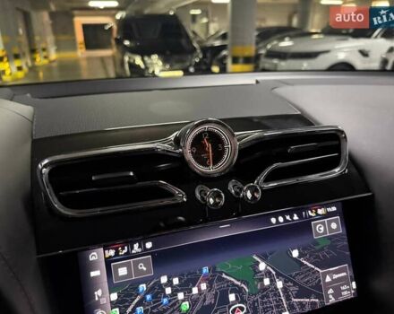 Серый Бентли Бентайга, объемом двигателя 4 л и пробегом 25 тыс. км за 197500 $, фото 124 на Automoto.ua