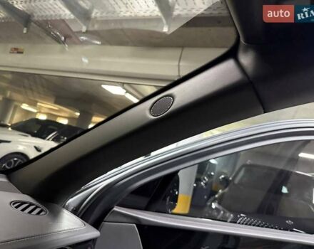 Серый Бентли Бентайга, объемом двигателя 4 л и пробегом 25 тыс. км за 197500 $, фото 54 на Automoto.ua