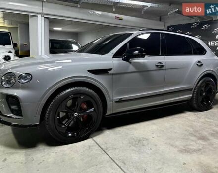 Серый Бентли Бентайга, объемом двигателя 4 л и пробегом 25 тыс. км за 197500 $, фото 18 на Automoto.ua