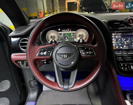 Серый Бентли Бентайга, объемом двигателя 4 л и пробегом 25 тыс. км за 197500 $, фото 65 на Automoto.ua