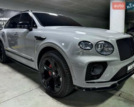 Серый Бентли Бентайга, объемом двигателя 4 л и пробегом 25 тыс. км за 197500 $, фото 5 на Automoto.ua