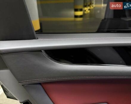 Серый Бентли Бентайга, объемом двигателя 4 л и пробегом 25 тыс. км за 197500 $, фото 69 на Automoto.ua