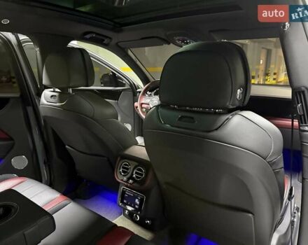 Серый Бентли Бентайга, объемом двигателя 4 л и пробегом 25 тыс. км за 197500 $, фото 95 на Automoto.ua