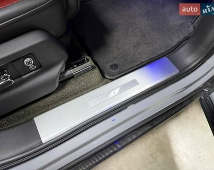 Серый Бентли Бентайга, объемом двигателя 4 л и пробегом 25 тыс. км за 197500 $, фото 143 на Automoto.ua