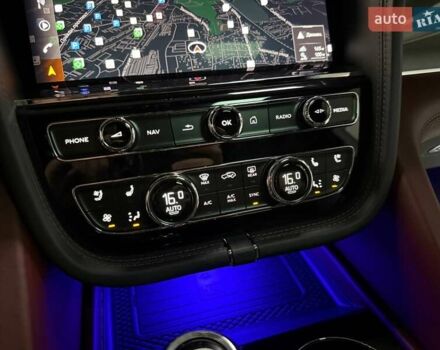 Серый Бентли Бентайга, объемом двигателя 4 л и пробегом 25 тыс. км за 197500 $, фото 125 на Automoto.ua