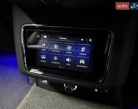 Серый Бентли Бентайга, объемом двигателя 4 л и пробегом 25 тыс. км за 197500 $, фото 84 на Automoto.ua