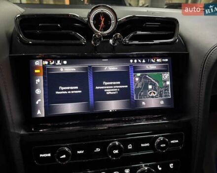 Серый Бентли Бентайга, объемом двигателя 4 л и пробегом 25 тыс. км за 197500 $, фото 121 на Automoto.ua