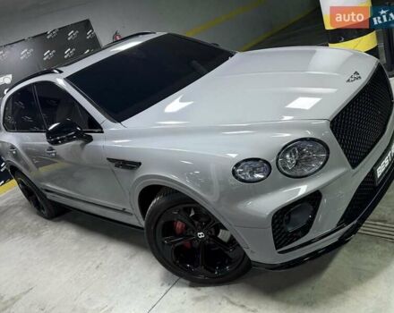 Серый Бентли Бентайга, объемом двигателя 4 л и пробегом 25 тыс. км за 197500 $, фото 154 на Automoto.ua