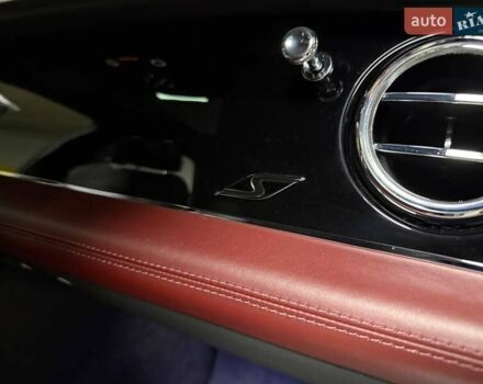 Серый Бентли Бентайга, объемом двигателя 4 л и пробегом 25 тыс. км за 197500 $, фото 142 на Automoto.ua