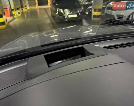 Серый Бентли Бентайга, объемом двигателя 4 л и пробегом 25 тыс. км за 197500 $, фото 51 на Automoto.ua