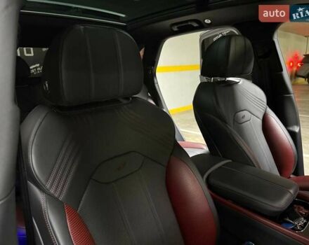 Серый Бентли Бентайга, объемом двигателя 4 л и пробегом 25 тыс. км за 197500 $, фото 136 на Automoto.ua