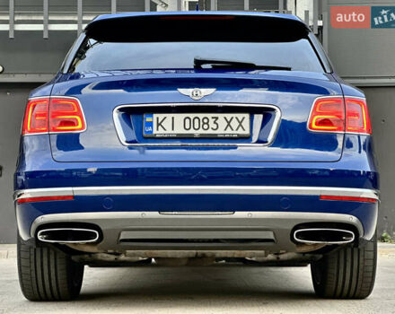 Бентли Бентайга 2016 в Киеве на Automoto.ua Синий Бентли Бентайга, объемом двигателя 6 л и пробегом 131 тыс. км за 85000 $, фото 25 на Automoto.ua