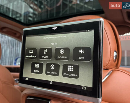 Бентли Бентайга 2016 в Киеве на Automoto.ua Синий Бентли Бентайга, объемом двигателя 6 л и пробегом 131 тыс. км за 85000 $, фото 50 на Automoto.ua