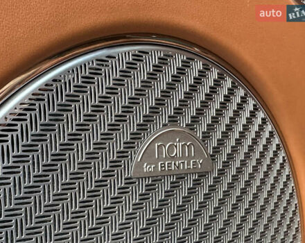 Бентли Бентайга 2016 в Киеве на Automoto.ua Синий Бентли Бентайга, объемом двигателя 6 л и пробегом 131 тыс. км за 85000 $, фото 41 на Automoto.ua
