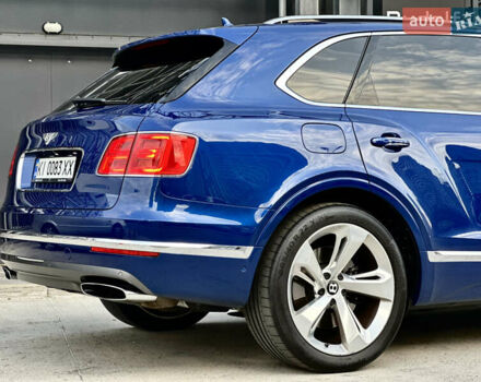 Бентли Бентайга 2016 в Киеве на Automoto.ua Синий Бентли Бентайга, объемом двигателя 6 л и пробегом 131 тыс. км за 85000 $, фото 14 на Automoto.ua