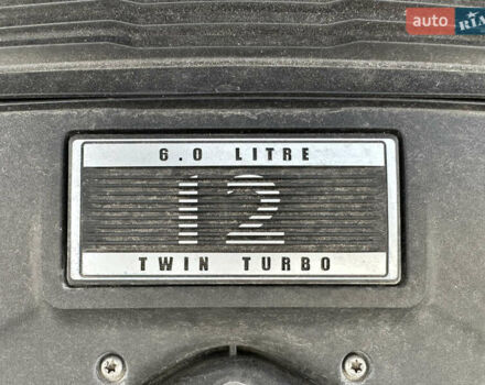Бентли Бентайга 2016 в Киеве на Automoto.ua Синий Бентли Бентайга, объемом двигателя 6 л и пробегом 131 тыс. км за 85000 $, фото 23 на Automoto.ua