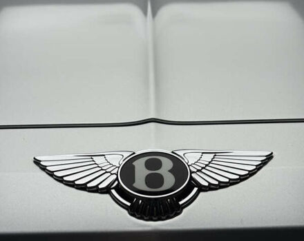 Синий Бентли Бентайга, объемом двигателя 3.96 л и пробегом 110 тыс. км за 140000 $, фото 20 на Automoto.ua