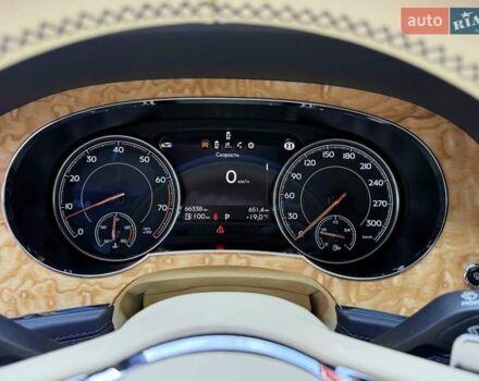 Синий Бентли Бентайга, объемом двигателя 6 л и пробегом 66 тыс. км за 129900 $, фото 28 на Automoto.ua