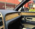 Синий Бентли Бентайга, объемом двигателя 6 л и пробегом 66 тыс. км за 129900 $, фото 34 на Automoto.ua