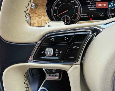 Синий Бентли Бентайга, объемом двигателя 6 л и пробегом 66 тыс. км за 129900 $, фото 23 на Automoto.ua