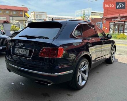 Синий Бентли Бентайга, объемом двигателя 6 л и пробегом 66 тыс. км за 129900 $, фото 7 на Automoto.ua