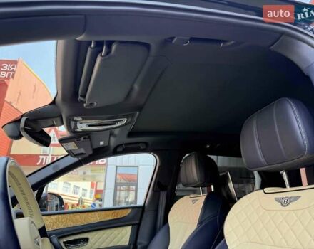 Синий Бентли Бентайга, объемом двигателя 6 л и пробегом 66 тыс. км за 129900 $, фото 36 на Automoto.ua
