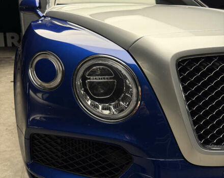 Синий Бентли Бентайга, объемом двигателя 3.96 л и пробегом 110 тыс. км за 140000 $, фото 19 на Automoto.ua